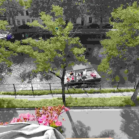 Wonderful Monet Apartment Gent